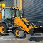 JCB عرجاء للايجار يومي شهري اسبوعي سواق محترف الخبر العزيزي