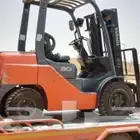 رافعة شوكية (فوركلفت) forklift