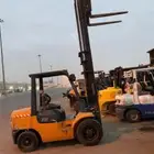 تأجير الرافعات الشوكية