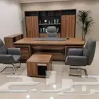 اثاث المكتبي وكراسي وكنب وطاولة جديدة