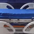 سرير طبي كهربائي