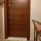 منجره لتصنيع وتركيب الأبواب وديكور بتبوك