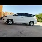 يوجد لدينا توصيل مدارس ..موظفات .. مشاوير بالساعه لجميع أحي
