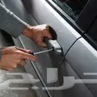 فتح باب سياره فك باب سياره
