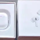 سماعات ايربودز الجيل الثاني