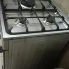 بوتاجاز و2مكيف طن ونص 2 طن