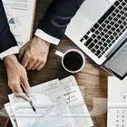 خدمات ادارية وتشغيلية