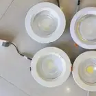 يوجد لدينا لمبات إضاءه ليد بحاله جيده