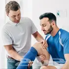 أخصائي علاج طبيعي