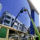 نظافة وجهات زجاجية. ونظافة ارضيات محلات تجارية وعماير.