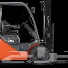 رافعه شوكيه للايجار 3طن 7طن 10طن بالساعه باليوم بالشهر