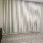 تفاصيل و تنجيد الكنب و تركيب الستائر