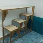 طاولات مستعمله للبيع