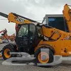 رافعه تلسكوبيه للايجار الشهري واليومي