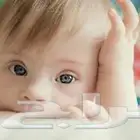 اخصائية تخاطب