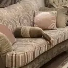 كنب كلاسيك بيج نضيف شبه جديد مثل اللي في الصورو كرسي وكنب