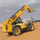 رافعه تلسكوبيه تليهندر بوم لودر جي سي بي للايجار forklift fo