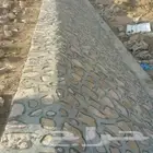 يوجد لدينا رص حجر ودفنيات