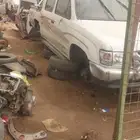 هايلوكس مووديل 2004 قطع غيار فقط