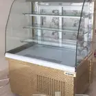 ثلاجات عرض الفرات الوطنية لعرض الحلويات بأحجام مختلفة