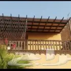 مظلات وسواتر