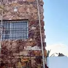 معلم حجر