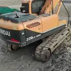 بوكلينات هونداي للايجار