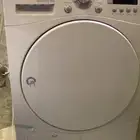 نشافة ملابس LG