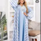 جلابية ستان بتطريز ناعم