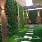 عشب جداري صناعي للجدران تنسيق حدائق عشب ملاعب انجيله صناعيه
