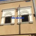 مغاسل وطاولات وديكورات