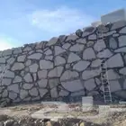 بنيان حجروربربه وتفتيت صخوروقص اراضي