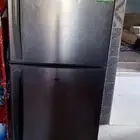 ثلاجه نظيفه بدون اي ملاحظات للبيع