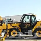 رافعه JCB