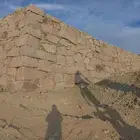بوكلين قص ردم هدم بنيان حجر