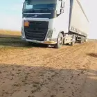 تريلا ستاره نقل بضاعه مواد غذائية بالجملة الطول 13و60 والارت