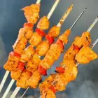 معلم مشويات خارجيه متمكن من شك وشوي وتتبيل