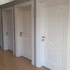 نجار ابواب فني متميز بجده