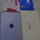 ايبادات منوعه واحد منهم ايفون مني 4 لاتعمل بشكل جيد