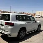 عندنا كتاب مستخدم سعرهن جيد نظيف من سيارته ايش يرجعها فل كام