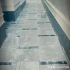 معلم بلاط