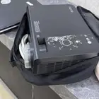 مستخدمات نضيفات للبيع