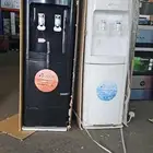 برادة ماء دبليو بوكس حار بارد اسود ابيض