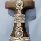 جنبية قرن طبيعي وفضه