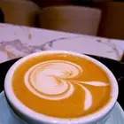 مدرب باريستا ( صانع السعاده)