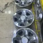 جنوط رف رف اصلي وكاله مستعمل شبه جديد 5 جنوط ملمعه