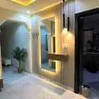 فني ومعلم جميع انواع الديكورات والدهانات المنزليه جده