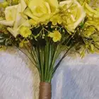 باقة ورد صناعيه