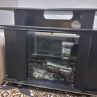 دولاب شاشه مستخدم نظيف