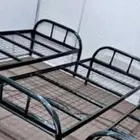سرير حديد وبكسيات خشب مراتب